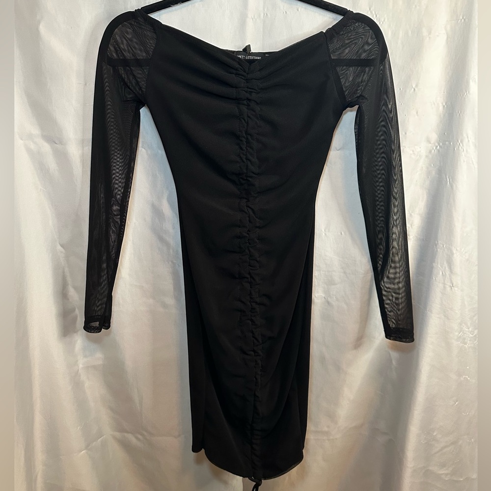 Pretty Little Thing body con dress